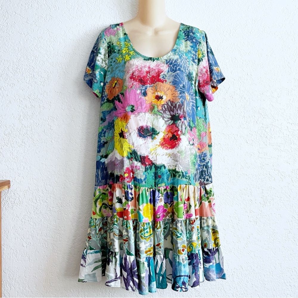 Jams World Lush Sherry Floral Hawaii Tiered Relaxed Fit Dress MEDIUM Casual